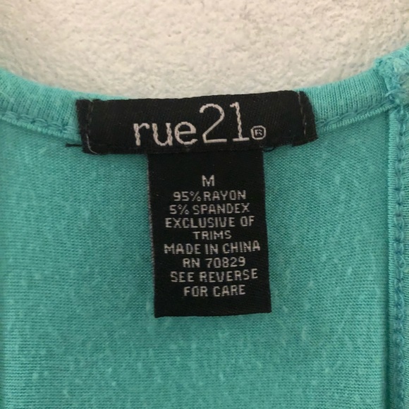 Teal beautiful flowing blouse - Picture 3 of 4